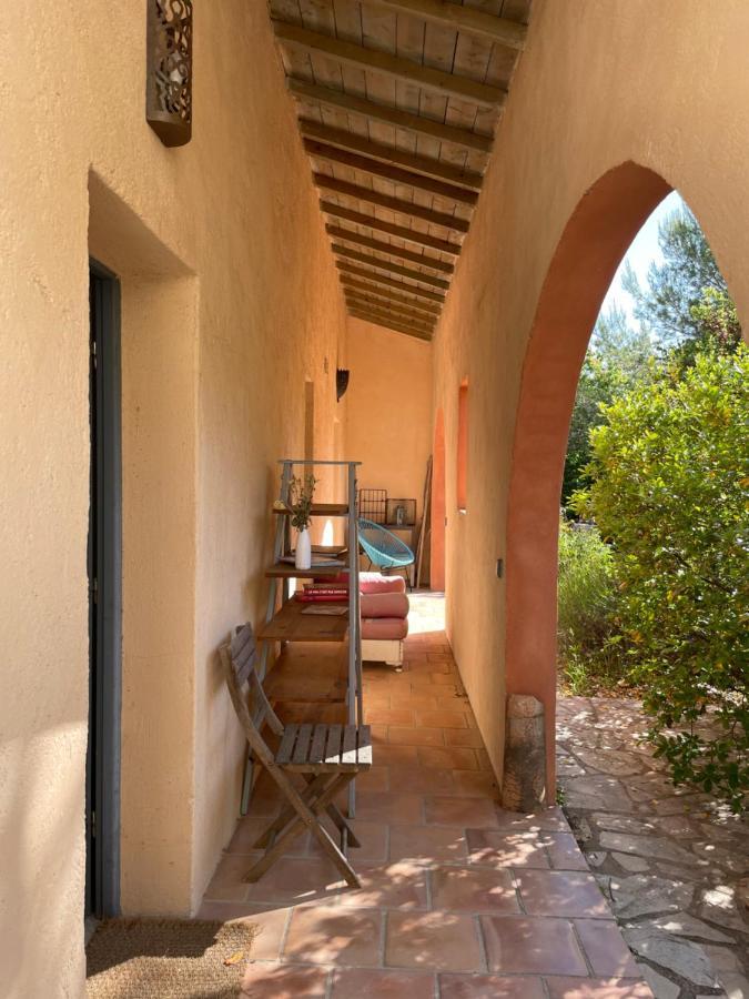 ホテル Oustal Du Pic Saint Loup エクステリア 写真